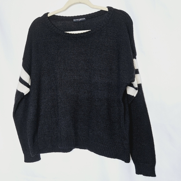 Brandy Melville Dark Navy Sweater Cream Stripes Wool Blend Boxy One Size OSFM - Picture 1 of 9